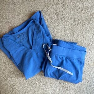 Figs Vibrant Blue Scrub Set Medium
